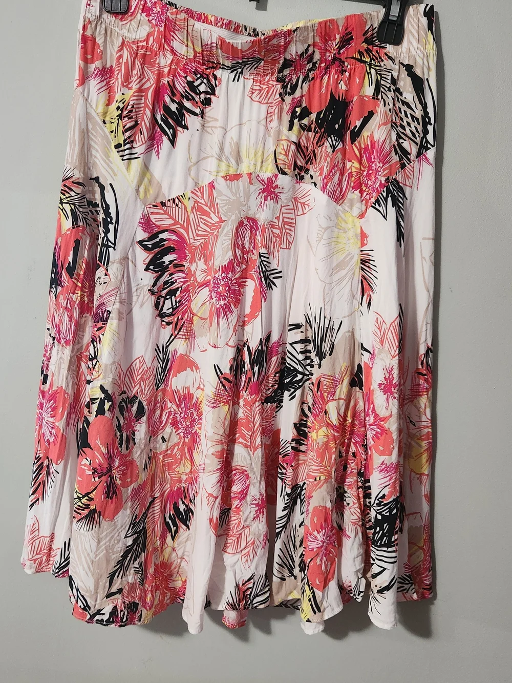 Floral Circle Skirt in Pink and White